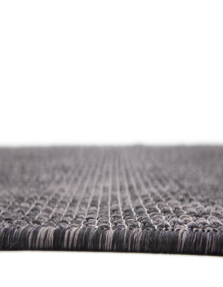 Detail image of  6' x 9'  Washable Solid Indoor / Outdoor Rug