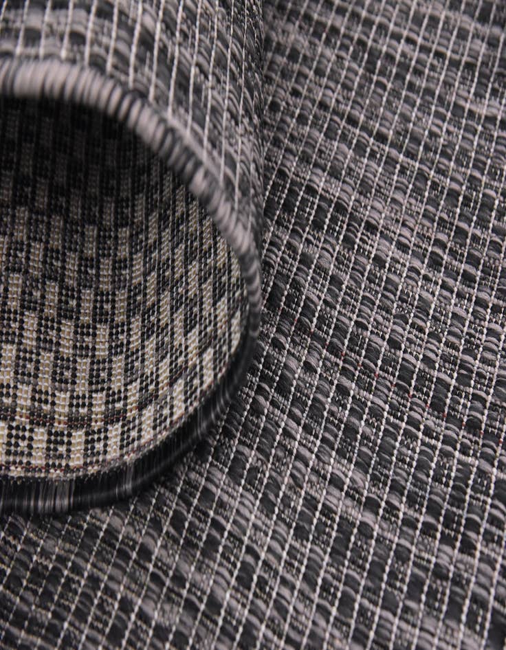 Detail image of  4' x 6'  Washable Solid Indoor / Outdoor Rug