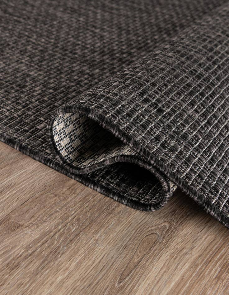 Detail image of  7' x 10'  Washable Solid Indoor / Outdoor Rug