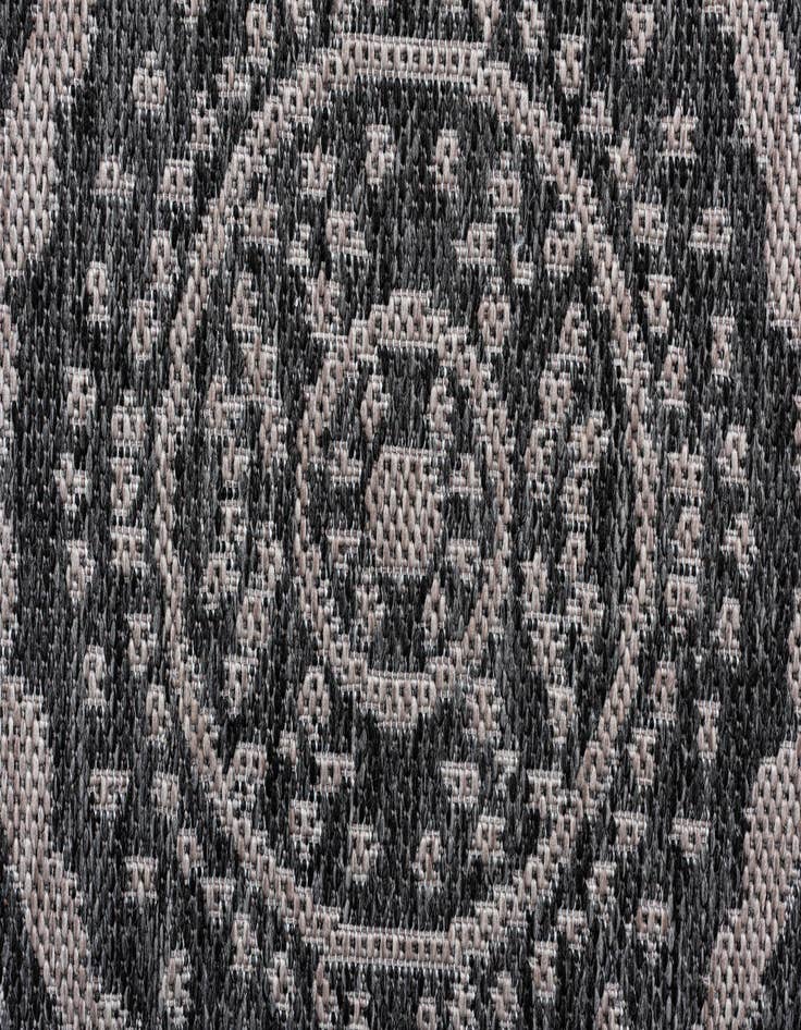 Detail image of  5' x 7' 2  Washable Traditional Indoor / Outdoor Rug