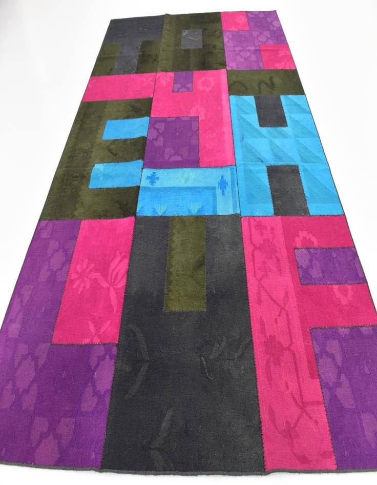 Detail image of  7' 3 x 10'  Hand Woven Patchwork Wool Rug