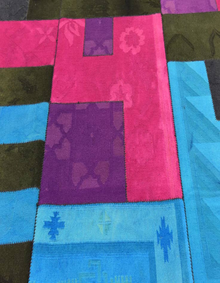 Detail image of  7' 3 x 10'  Hand Woven Patchwork Wool Rug