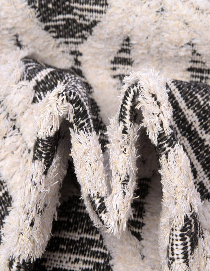 Detail image of  8' 3 x 10' Sabrina Soto Casa Palma Rug