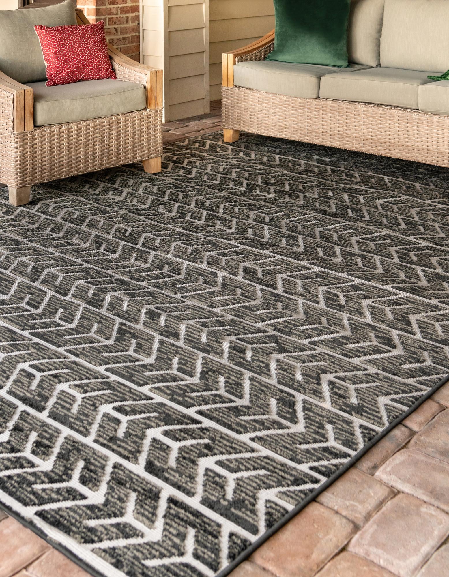 Black 5' x 8' Sabrina Soto Aston Indoor / Outdoor Rug | Rugs.com