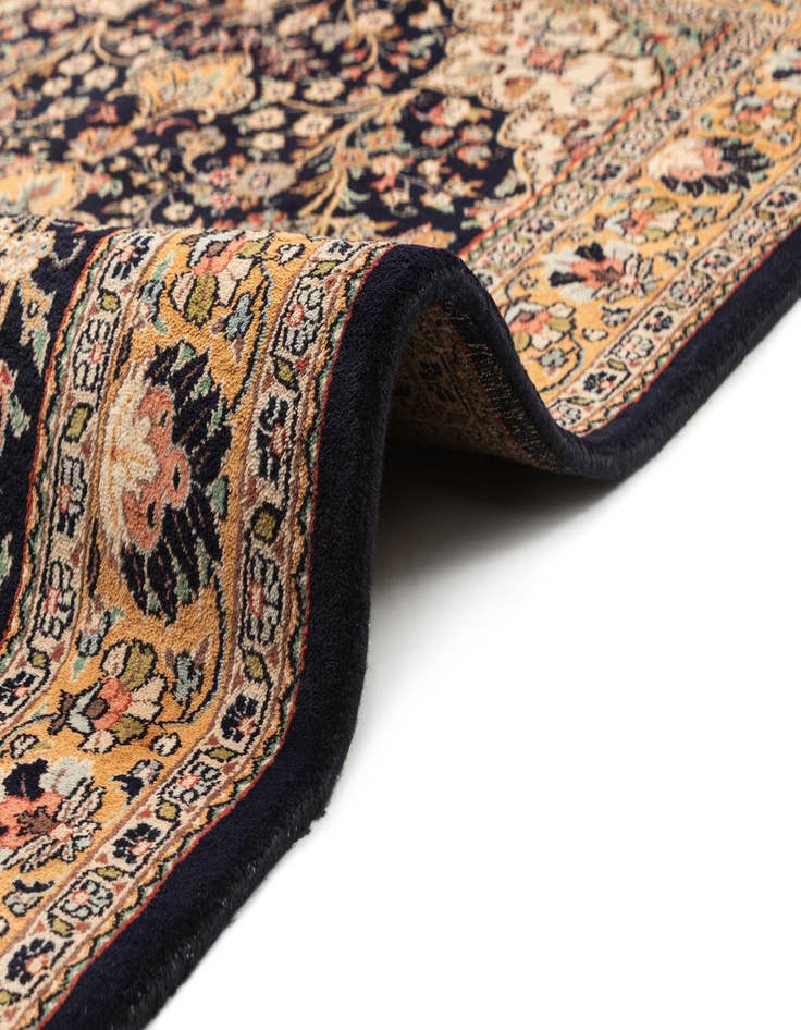 Detail image of  4' 4 x 6' 5  Hand Knotted Sarough Oriental Wool Rug