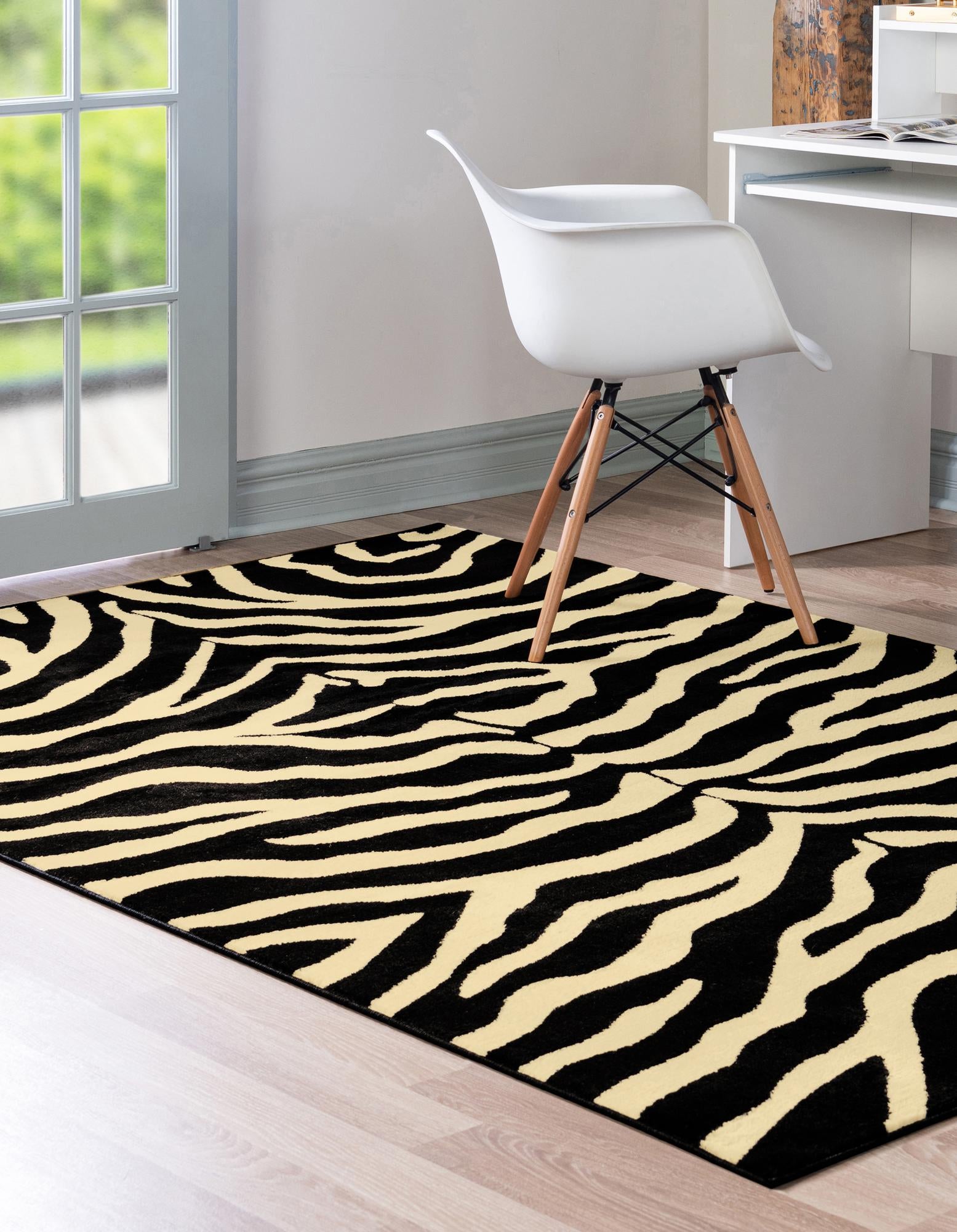  Custom Black Savannah Rug