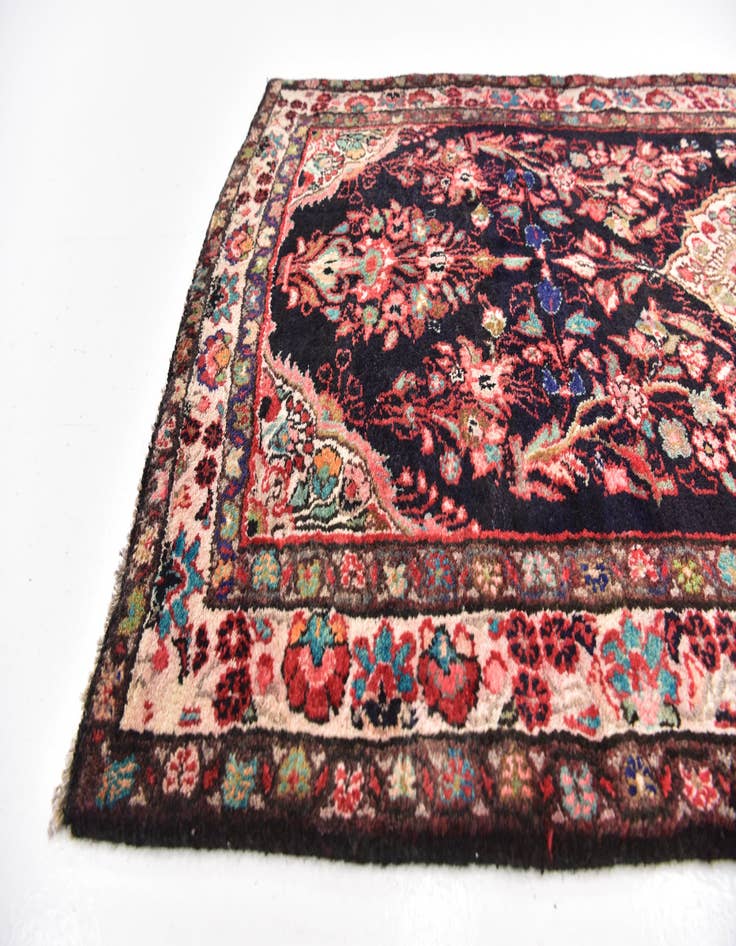 Detail image of  3' 5 x 6'  Hand Knotted Shahrbaft Persian Wool Rug