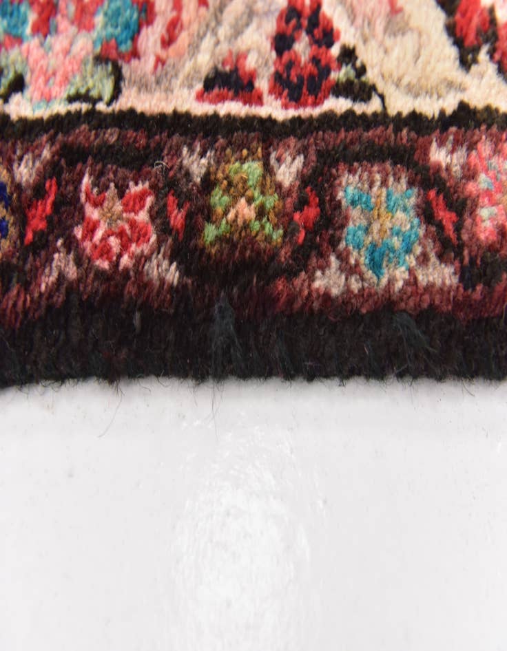 Detail image of  3' 5 x 6'  Hand Knotted Shahrbaft Persian Wool Rug