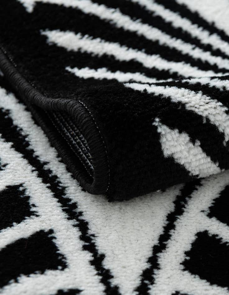 Detail image of  4' x 6' Sydney Rug