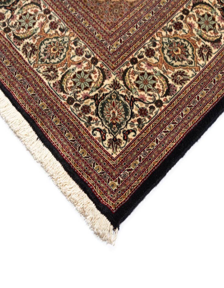 Detail image of  8' 4 x 9' 8 Tabriz Mahi Rug
