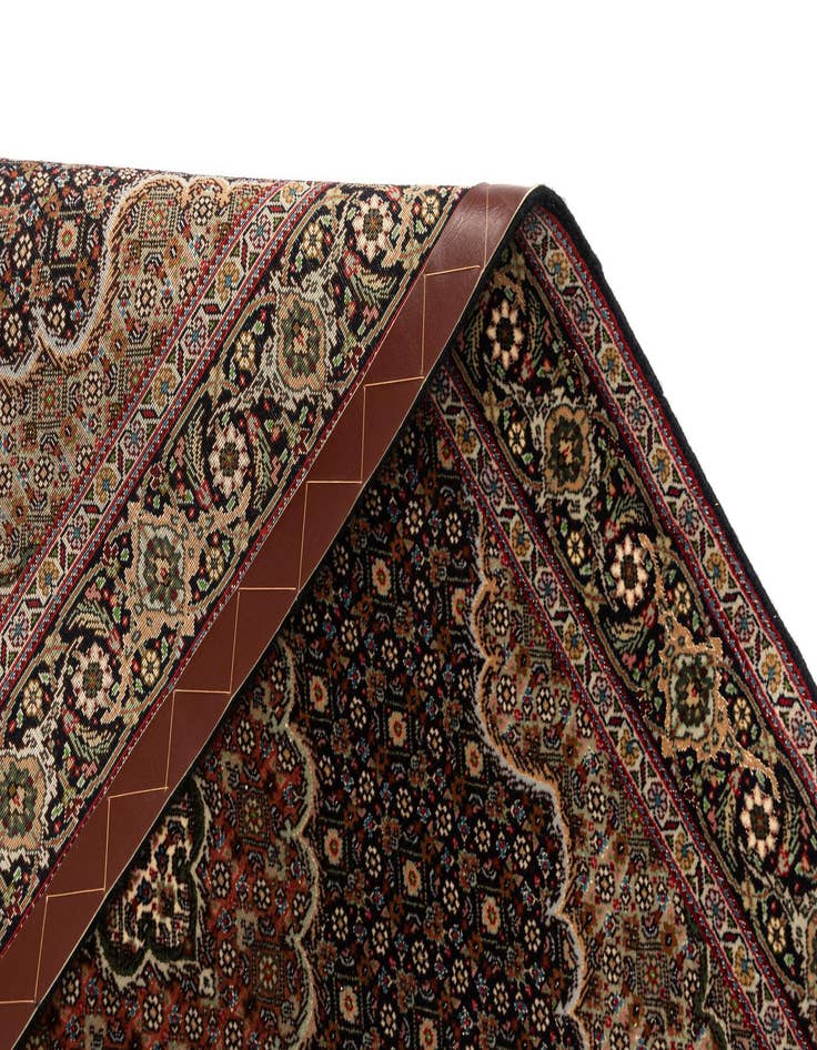 Detail image of  3' 4 x 5' Tabriz Mahi Rug