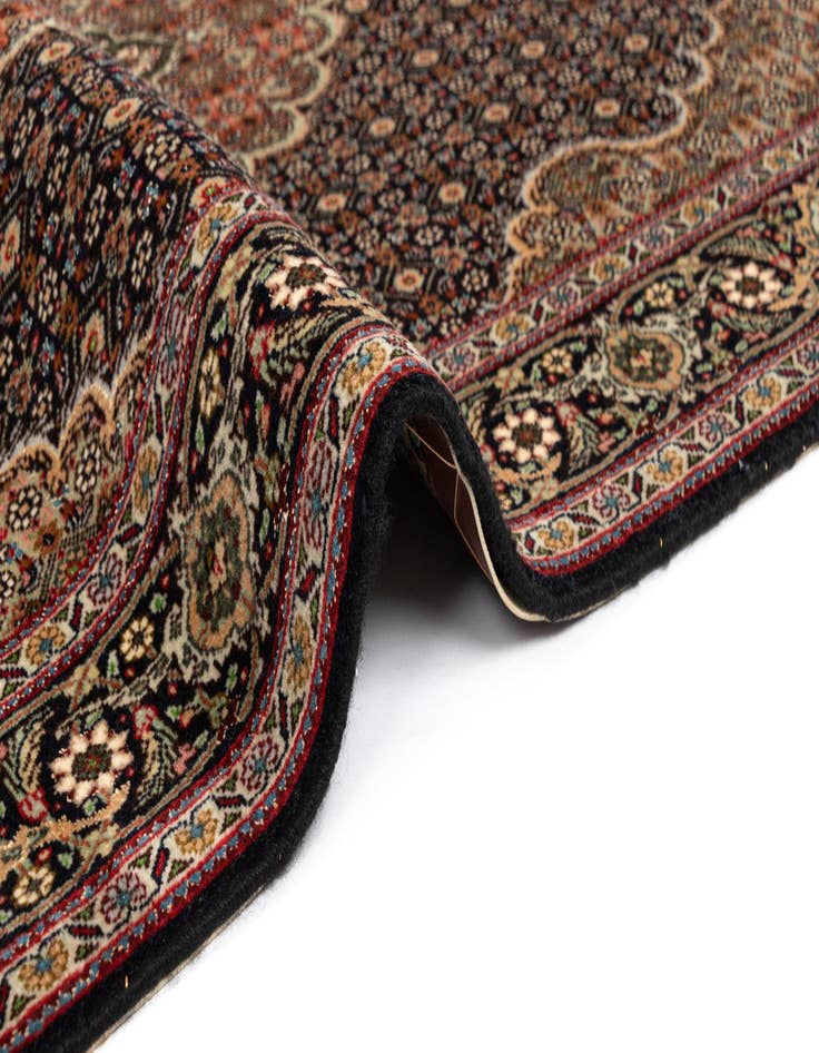 Detail image of  3' 4 x 5' Tabriz Mahi Rug