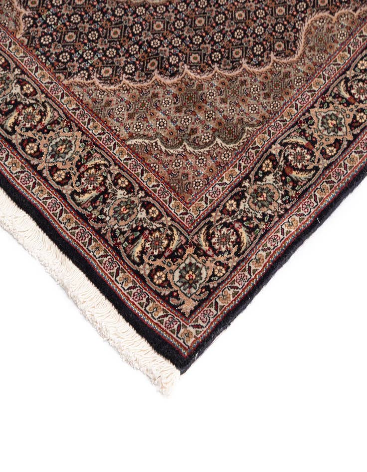 Detail image of  3' 3 x 5' 2 Tabriz Mahi Rug
