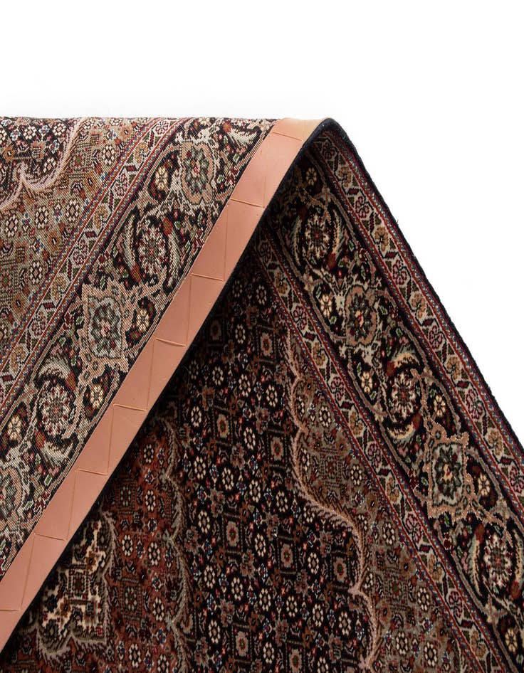 Detail image of  3' 3 x 5' 2 Tabriz Mahi Rug