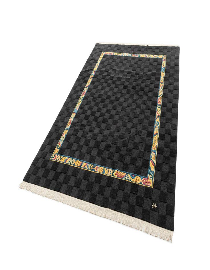 Detail image of  7' 1 x 9' 10 Tibet Rug