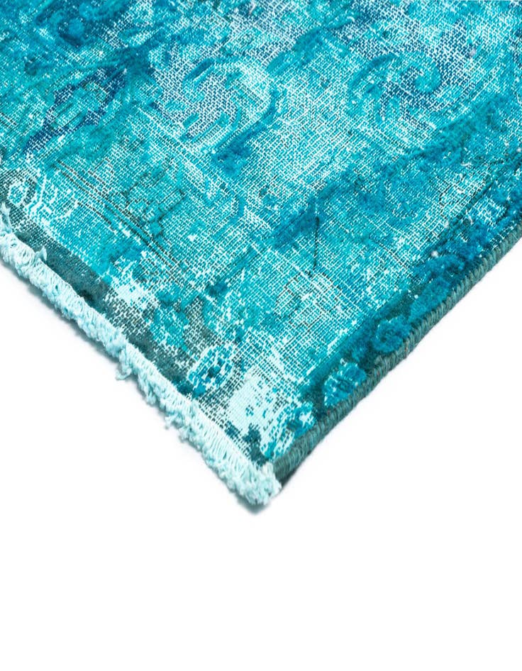 Detail image of  9' 11 x 12' 7 Vintage Royal Wool Rug