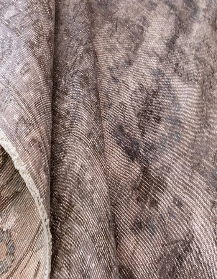 Detail image of  9' 4 x 12' 10 Vintage Royal Wool Rug