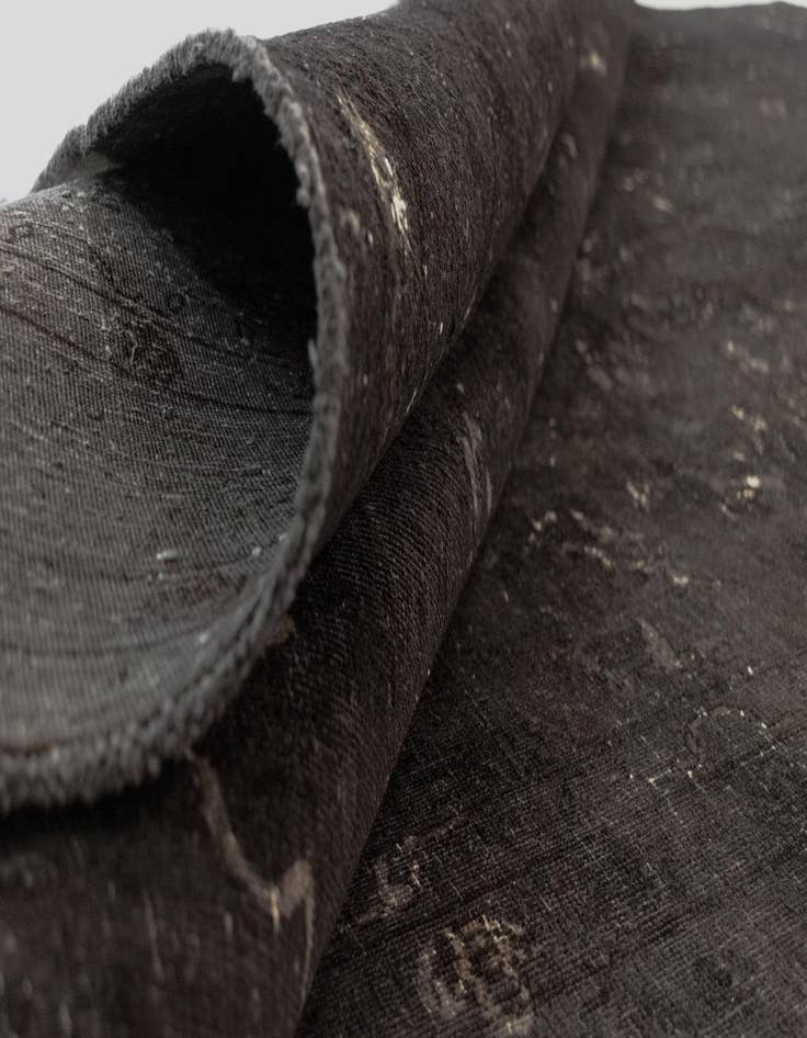 Detail image of  6' 2 x 9' 5 Vintage Royal Wool Rug