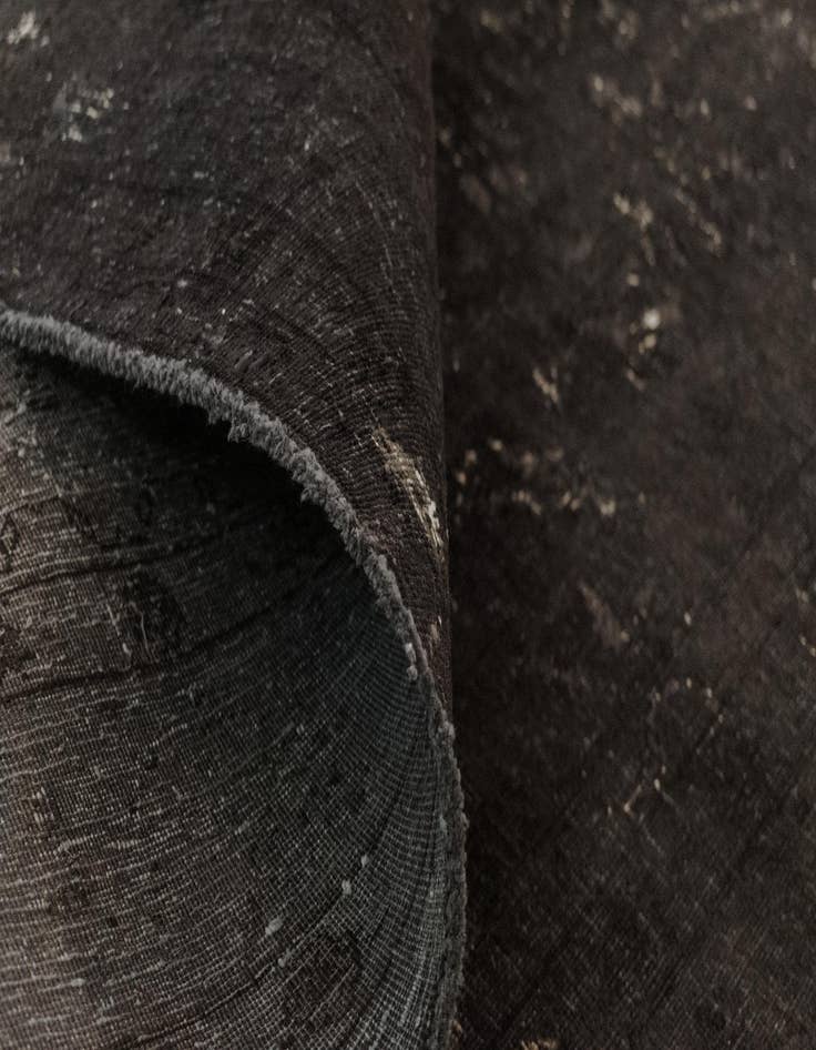 Detail image of  6' 2 x 9' 5 Vintage Royal Wool Rug