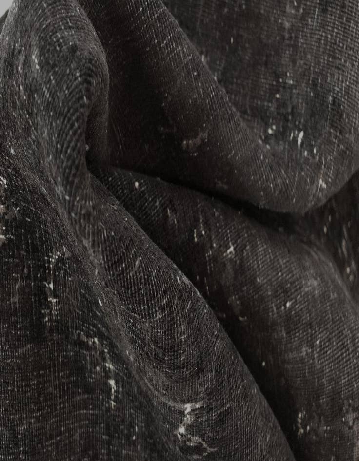 Detail image of  6' 2 x 9' 5 Vintage Royal Wool Rug