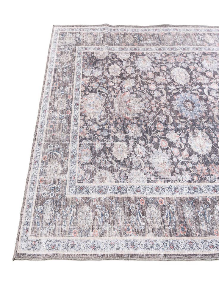 Detail image of  5' x 8' Yara Rug