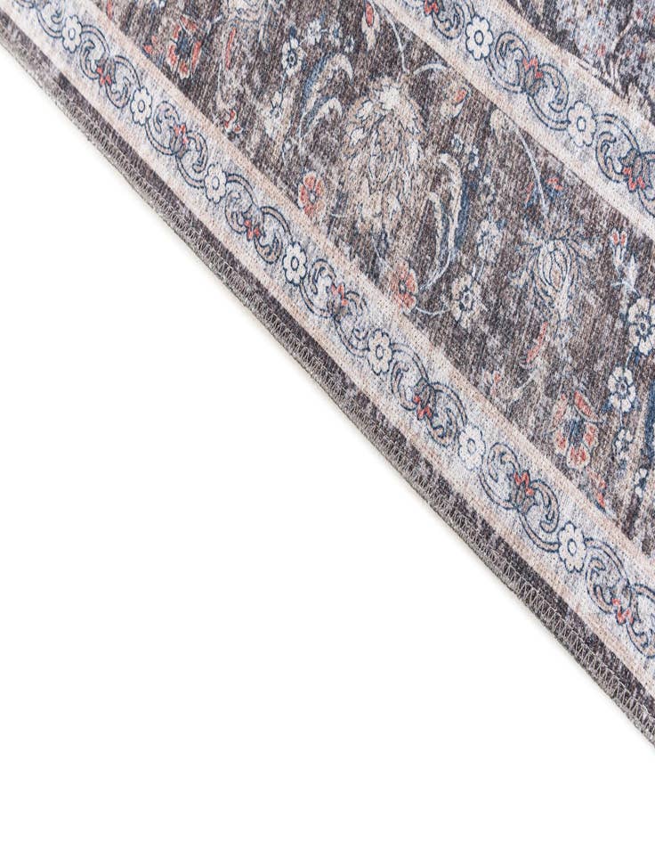 Detail image of  5' x 8' Yara Rug