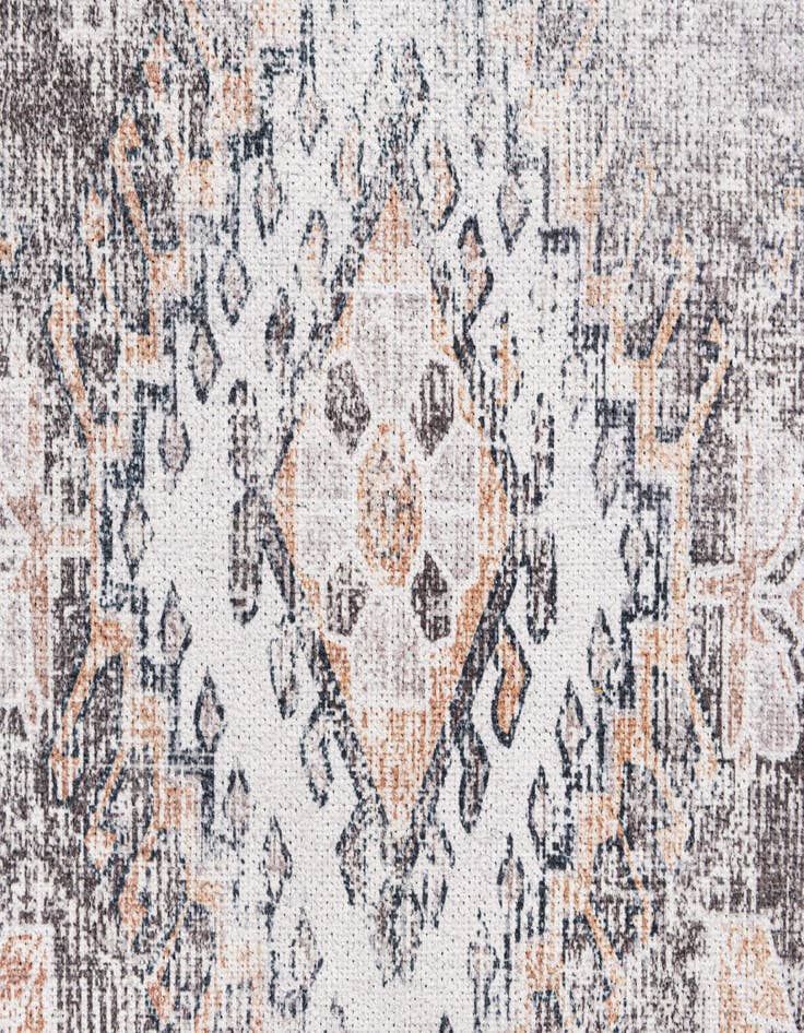 Detail image of  5' x 8' Yara Rug