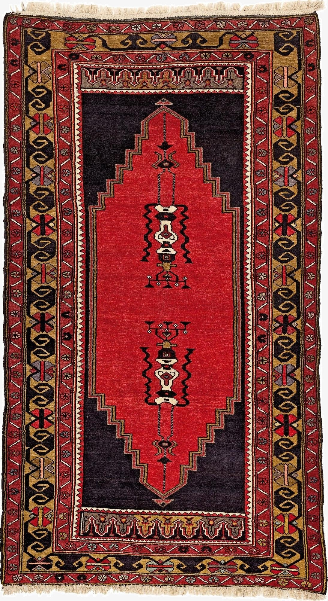  4' 6 x 8' Yuruk Rug