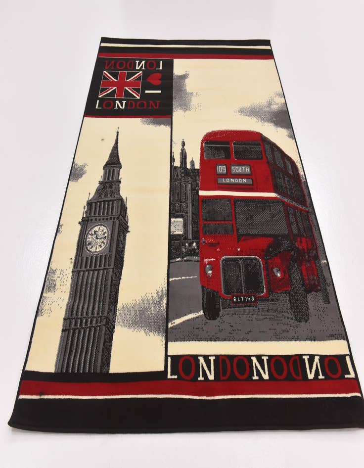 Detail image of  5' 4 x 7' 3 Zoey Rug