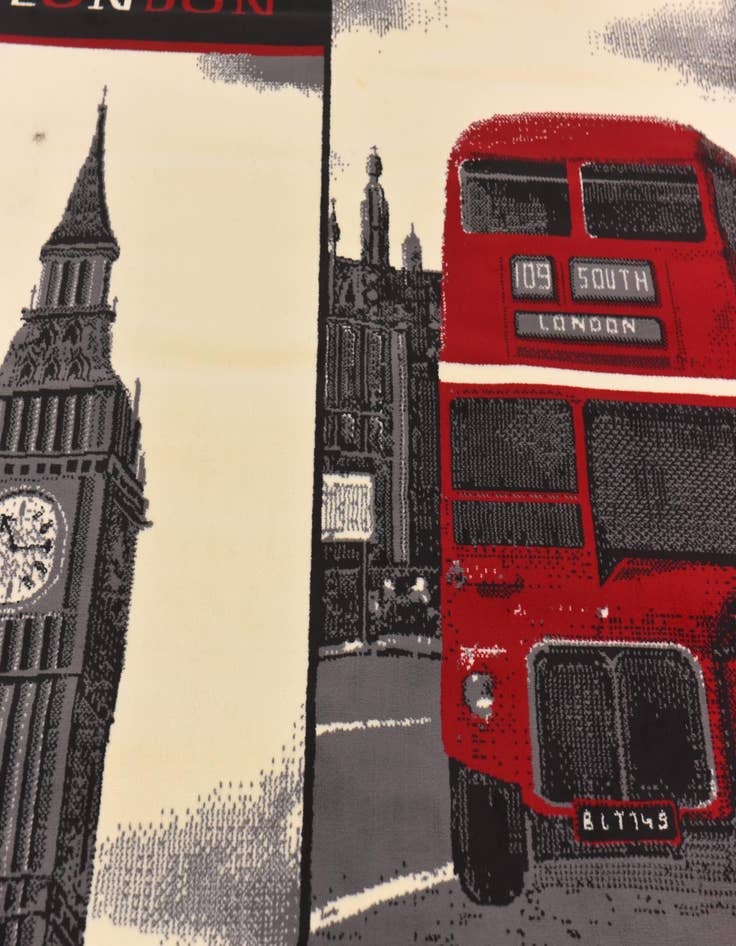 Detail image of  5' 4 x 7' 3 Zoey Rug