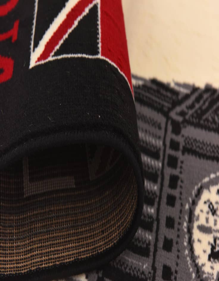 Detail image of  5' 4 x 7' 3 Zoey Rug