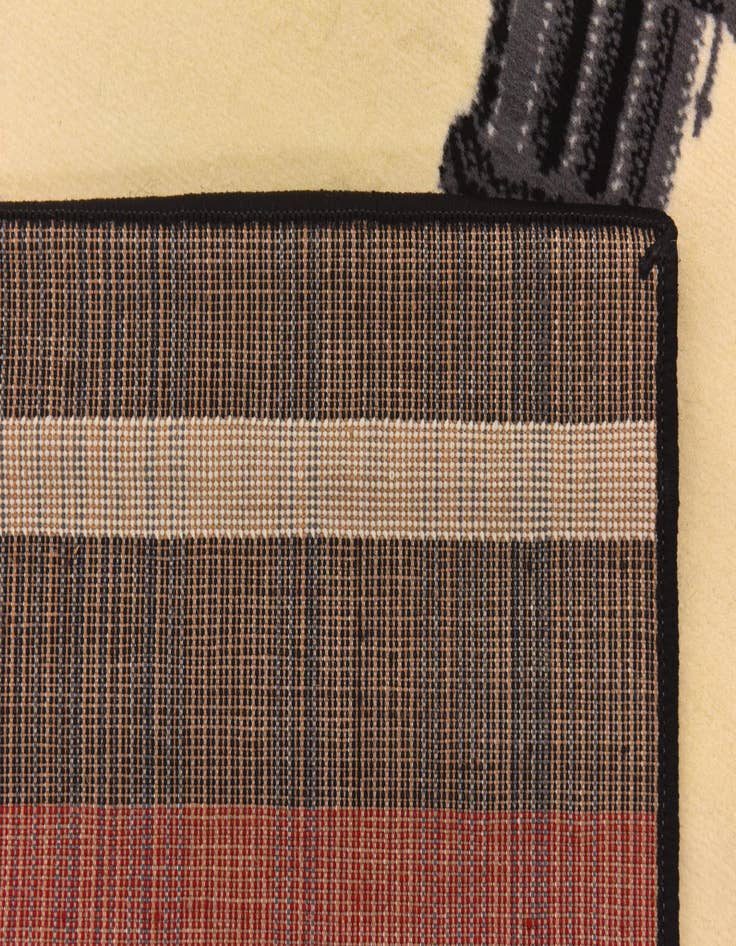 Detail image of  5' 4 x 7' 3 Zoey Rug