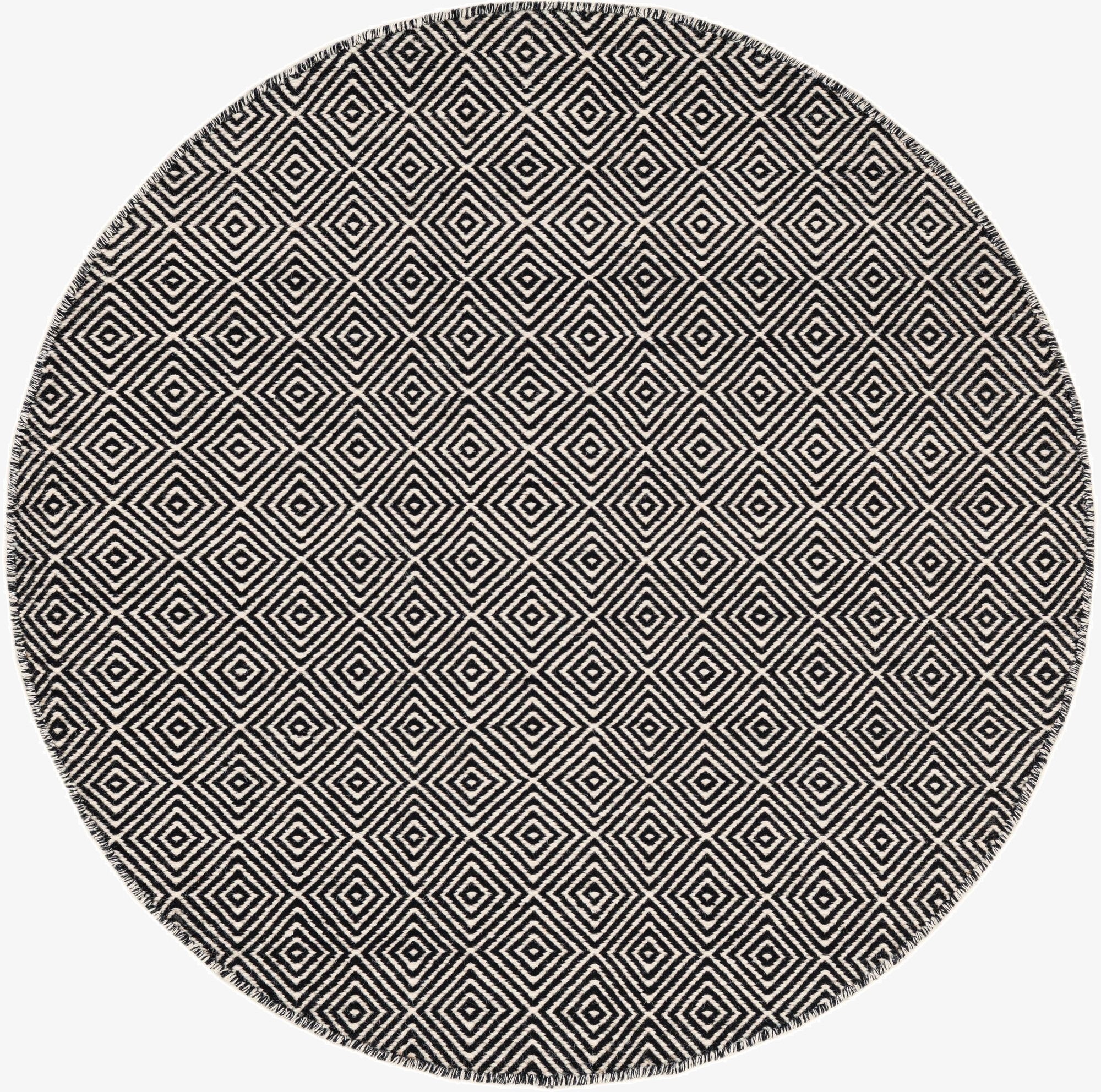  4' 1 x 4' 1  Hand Woven Geo Trellis Flatweave Round Rug