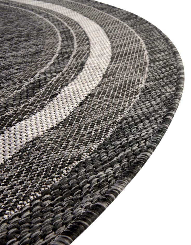 Detail image of  5' 3 x 5' 3  Washable Border Indoor / Outdoor Round Rug