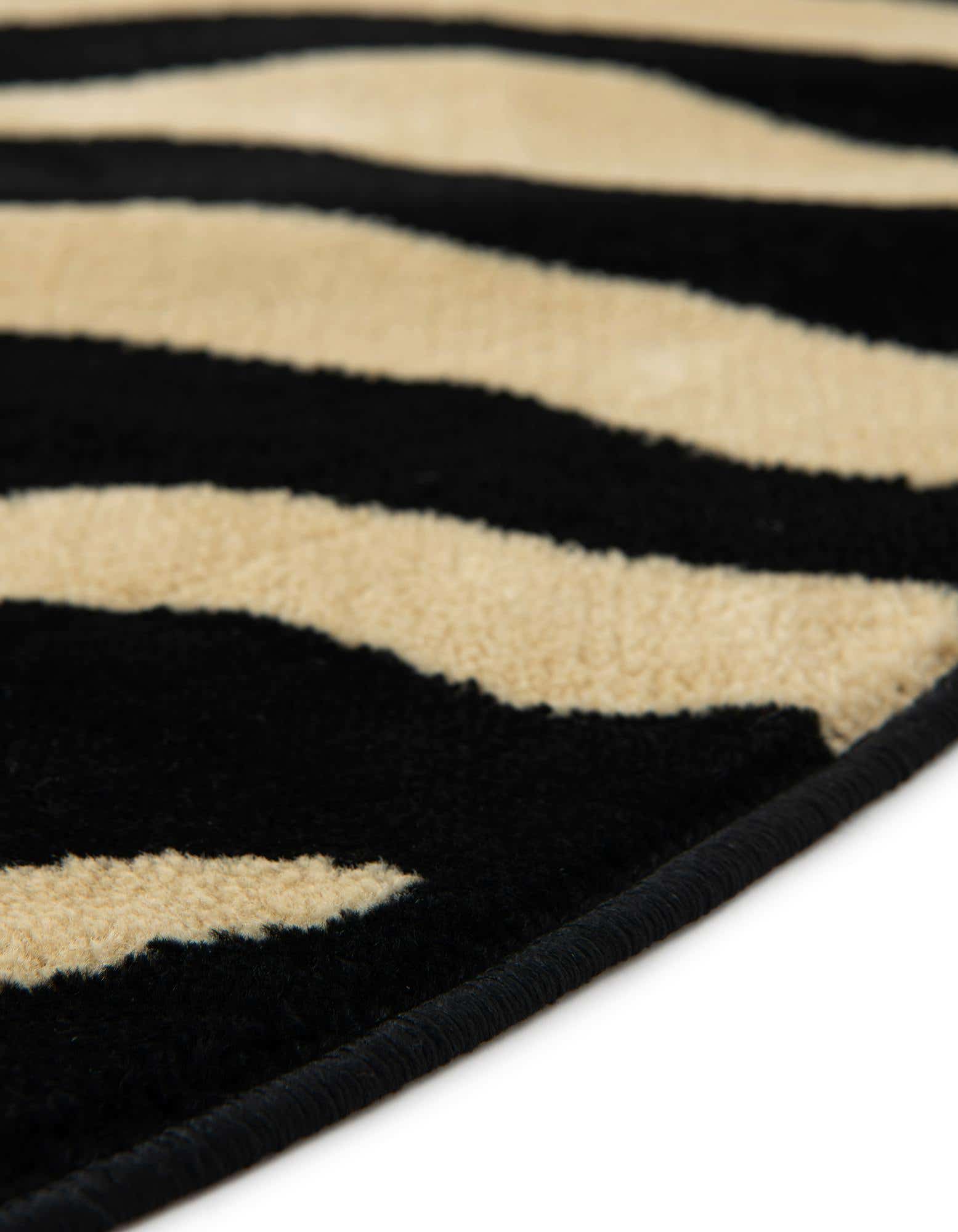 Primary image  3' 1 x 3' 1 Savannah Round Rug