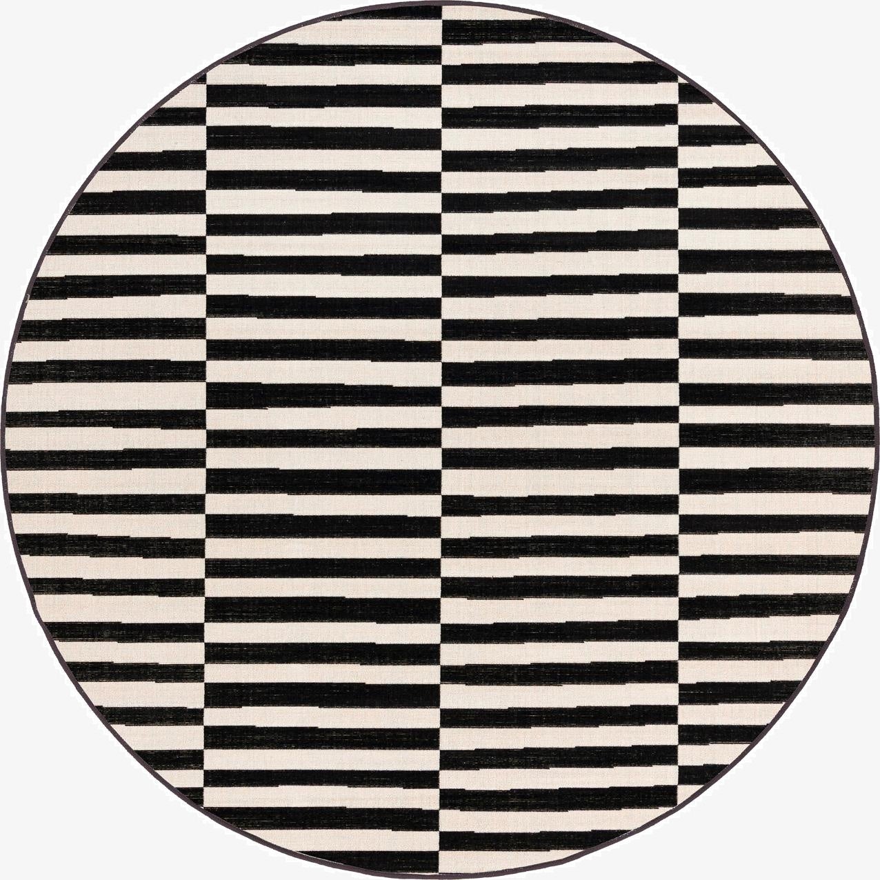  3' 7 x 3' 7 SoHo Round Rug
