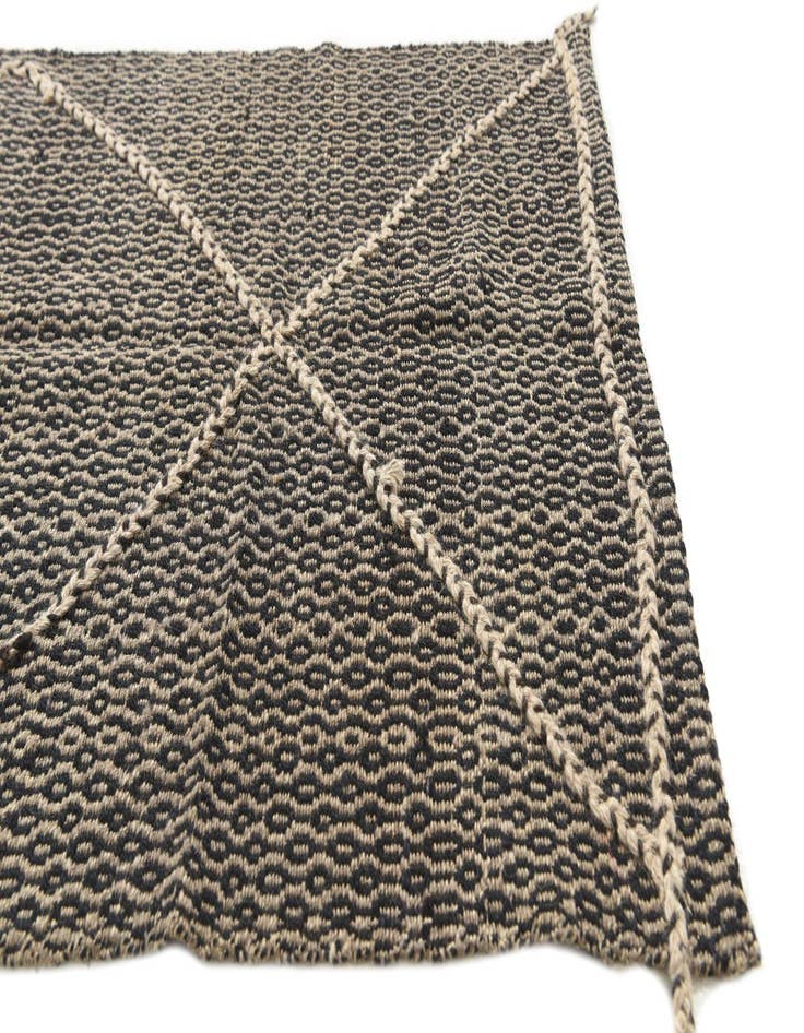 Detail image of  2' 8 x 10'  Hand Knotted Darya Wool Runner Rug