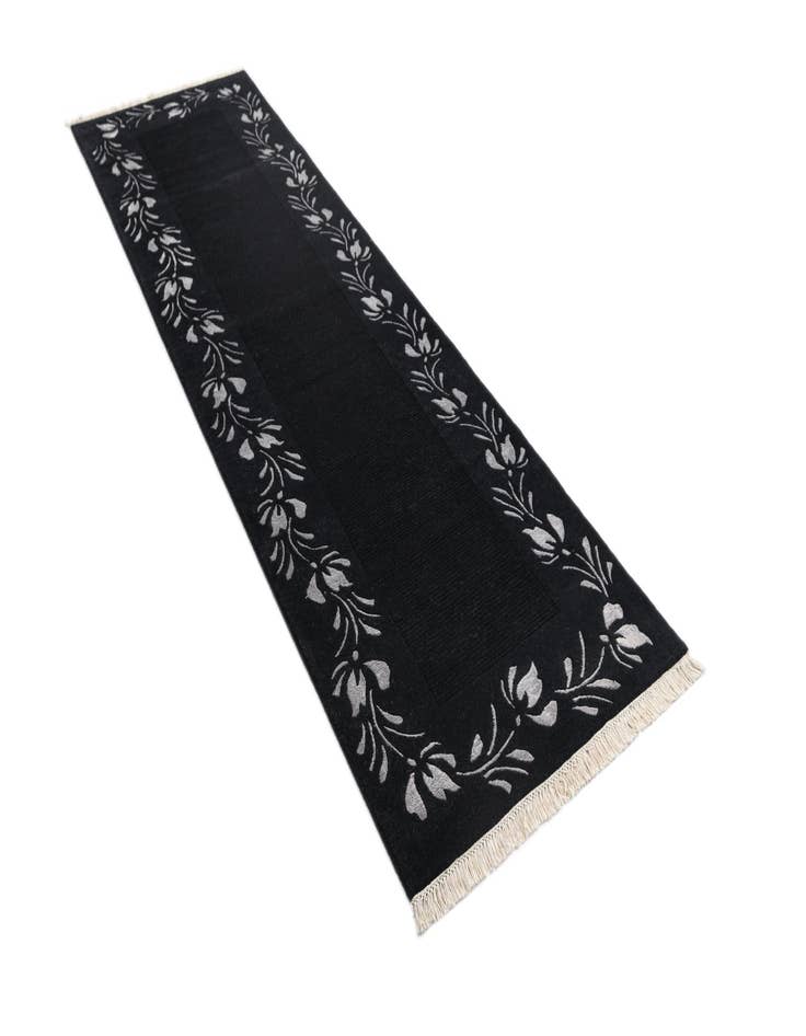 Detail image of  2' 11 x 9' 9  Hand Knotted Darya Wool Runner Rug