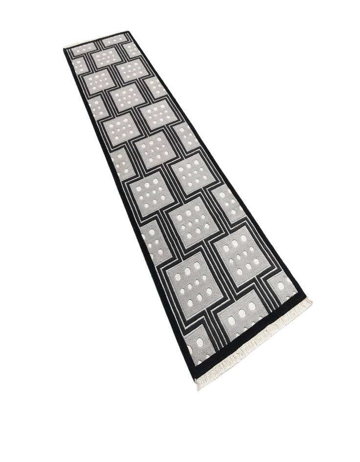 Detail image of  2' 7 x 9' 9 Darya Runner Rug