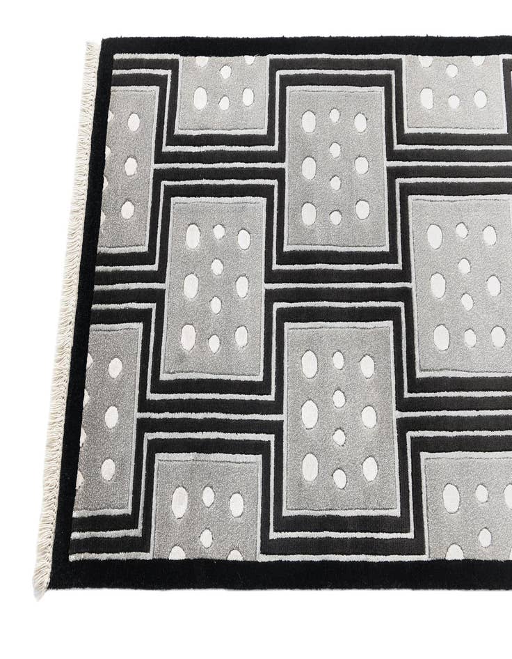 Detail image of  2' 7 x 9' 9 Darya Runner Rug