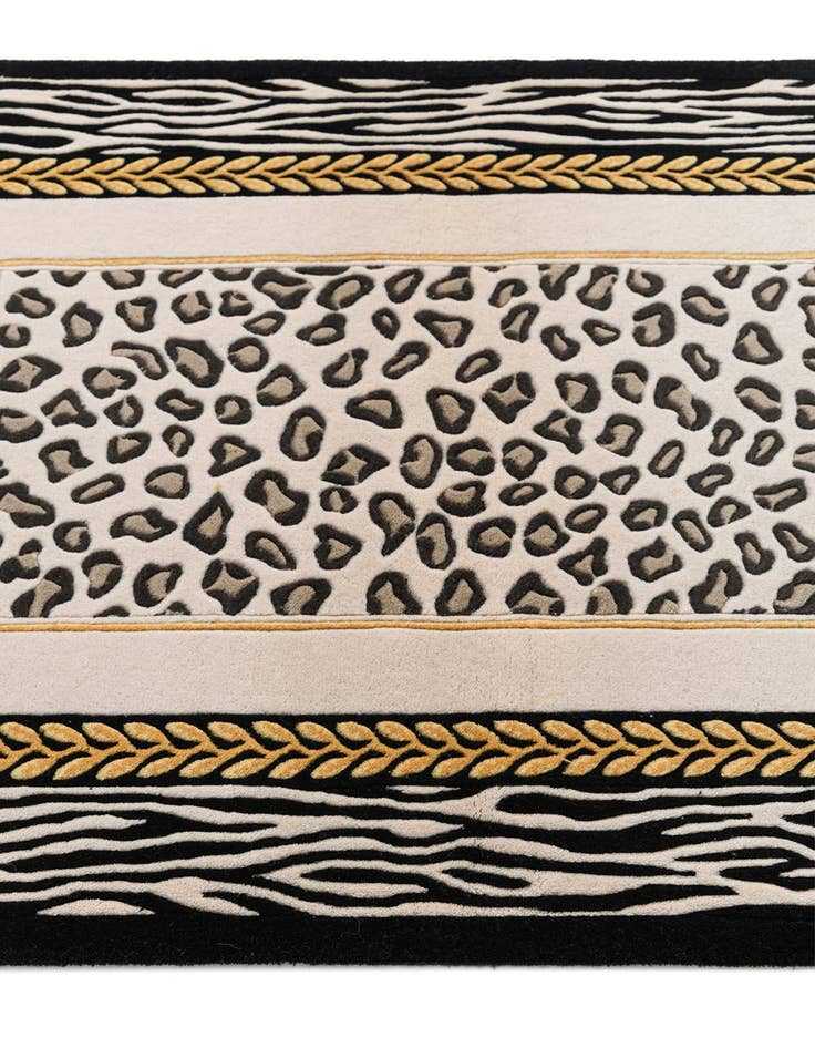 Detail image of  2' 9 x 9' 10 Darya Runner Rug