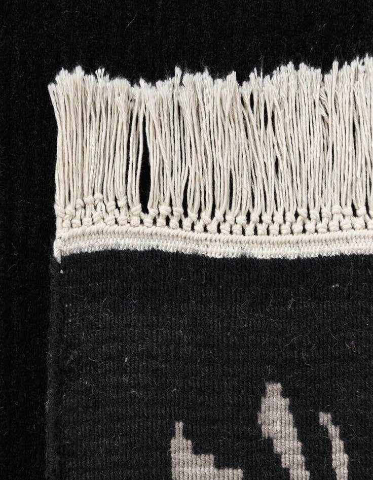 Detail image of  2' 8 x 13' 3 Darya Runner Rug