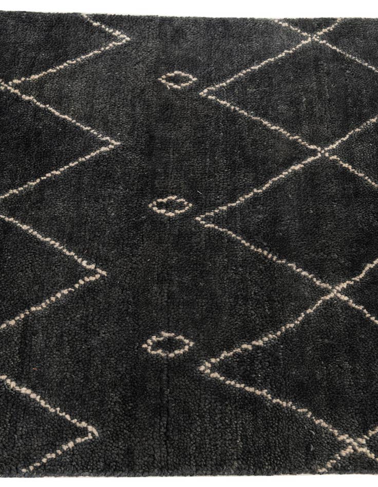 Detail image of  2' 10 x 8'  Hand Knotted Darya Wool Runner Rug