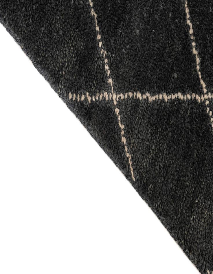 Detail image of  2' 10 x 8'  Hand Knotted Darya Wool Runner Rug