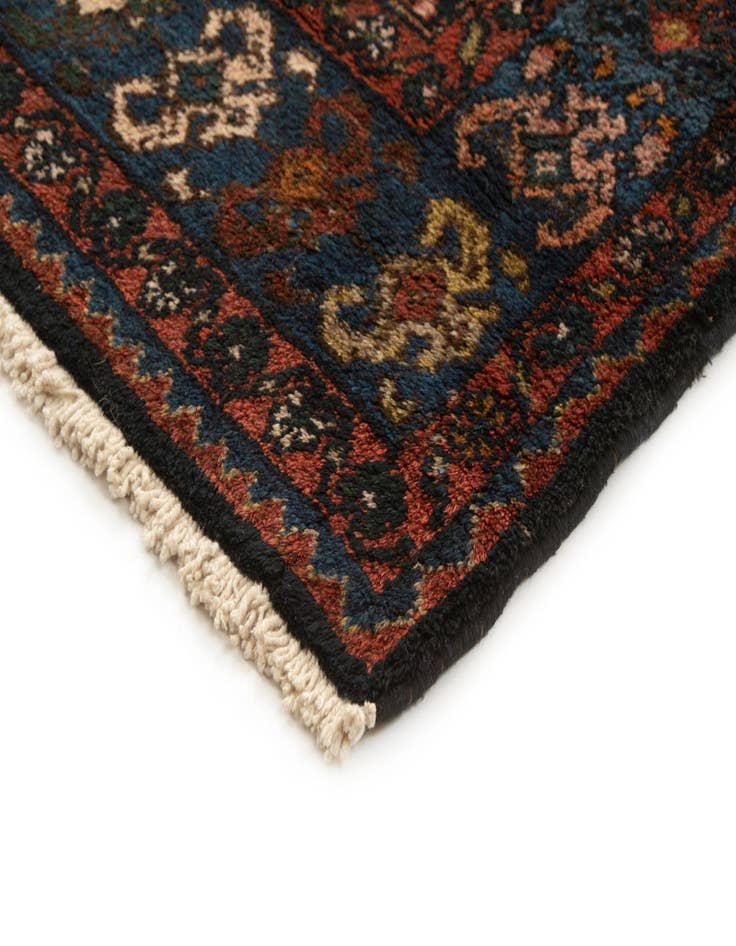 Detail image of  3' 3 x 12' 10 Ferahan Runner Rug