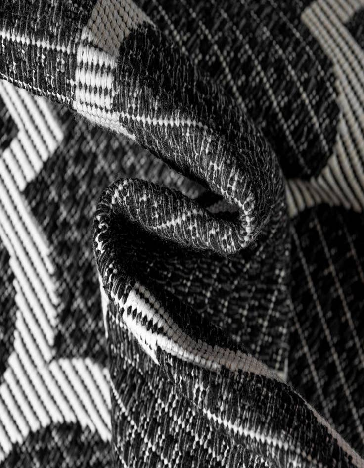 Detail image of  2' x 8' Georgia Runner Rug