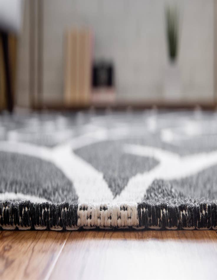 Detail image of  2' x 6' Georgia Runner Rug