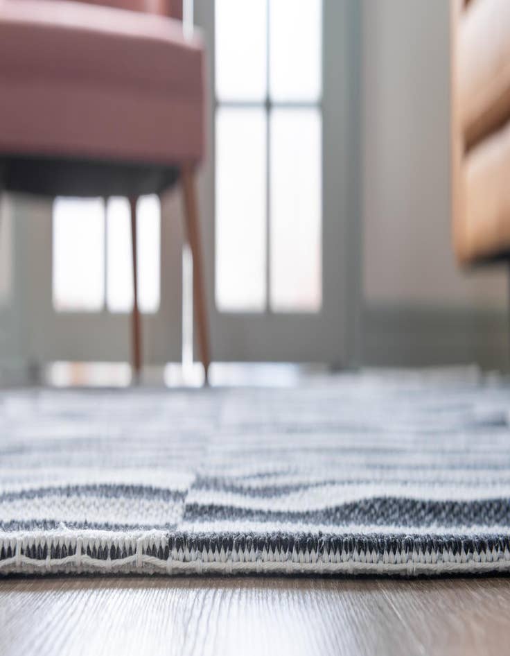 Detail image of  2' x 6' Georgia Runner Rug