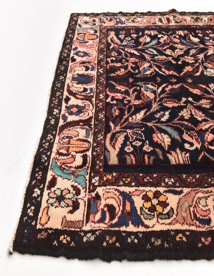 Detail image of  4' 5 x 9' 5  Hand Knotted Hamedan Persian Wool Runner Rug
