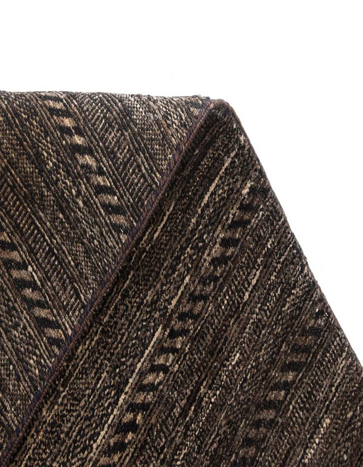 Detail image of  2' 7 x 8' Juma Wool Runner Rug